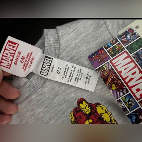 NEW baby Marvel crewneck sweater - Picture 4 of 4